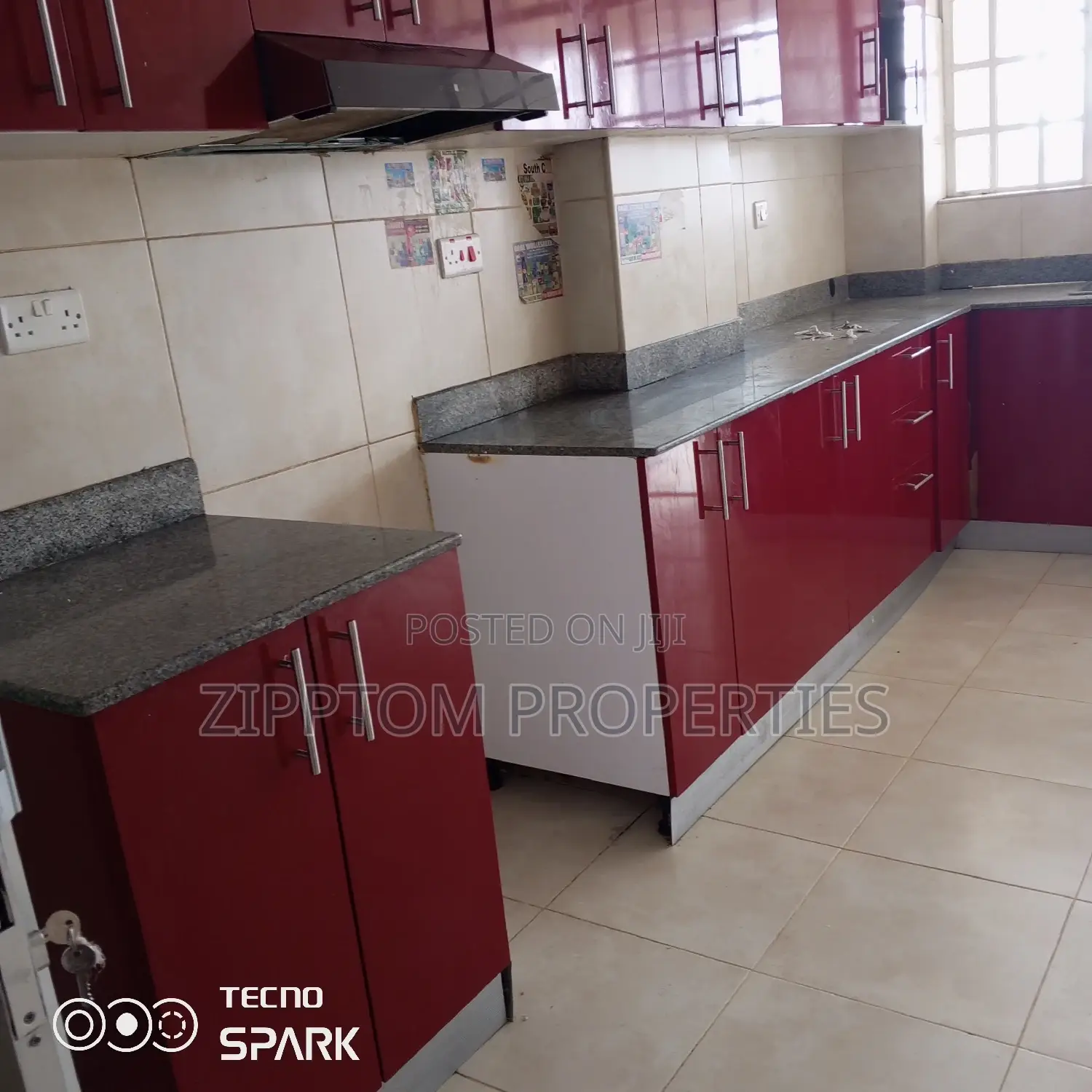 3bdrm Apartment in South C for rent