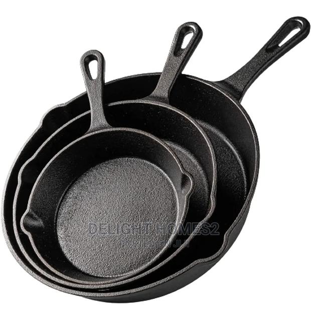 4pcs Cast Iron Skillet Set