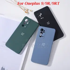 Oneplus 9R Square Liquid Silicone Case Silky Touch Camera Pr