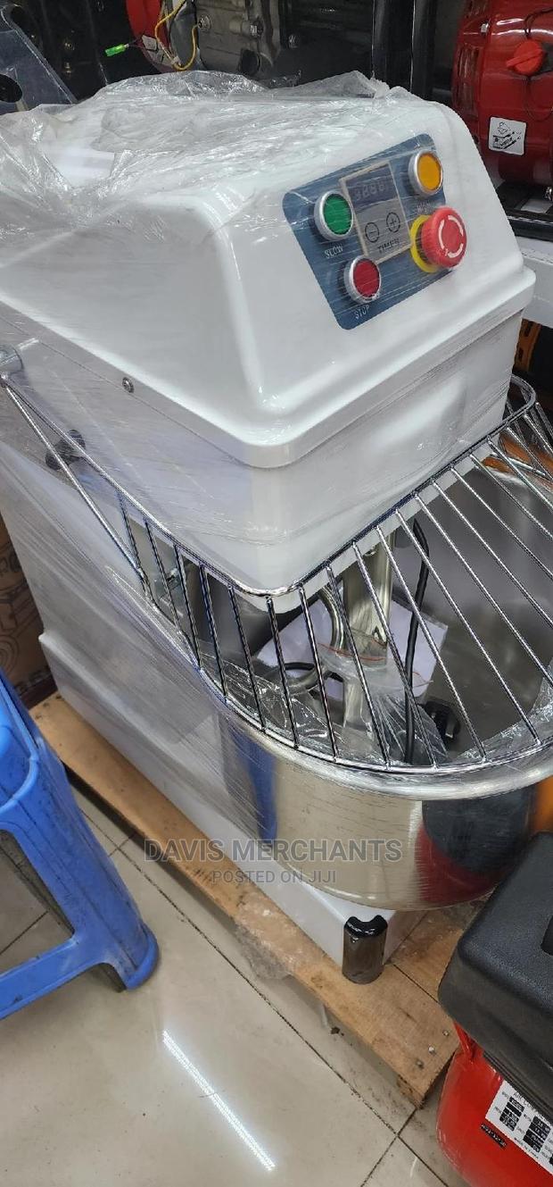 Commercial Spiral Mixer With 20 Litres For Bread Making - main view
