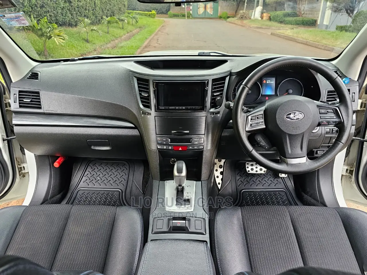 Subaru Legacy 2012 White