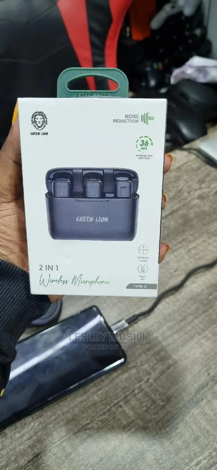 Green Lion 
2 in 1 Wireless Microphone (Type C)