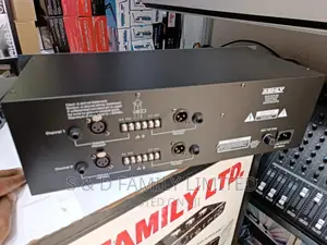 Ashly GQX-3102 Equalizer