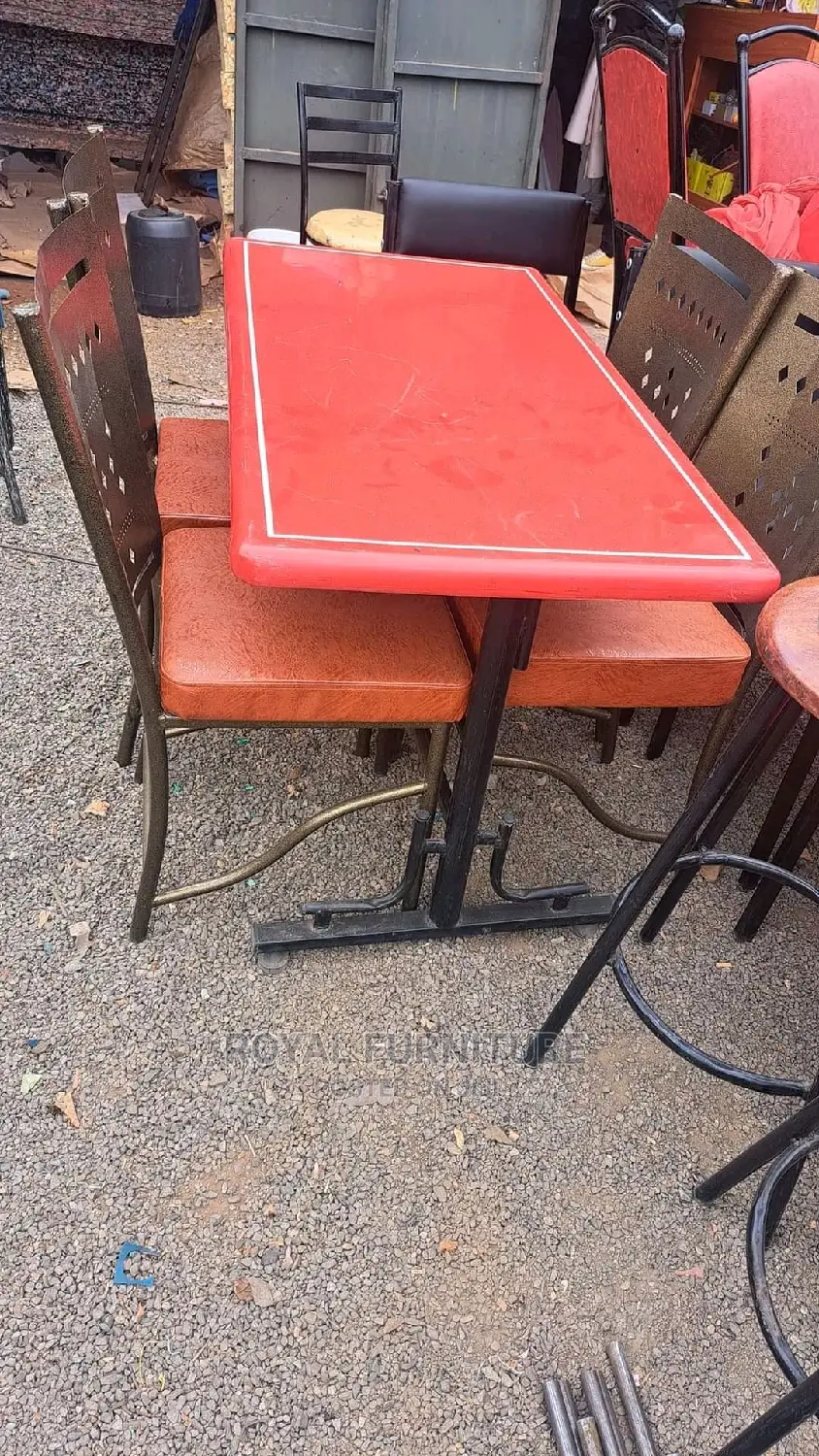 Café Hotel Chairs