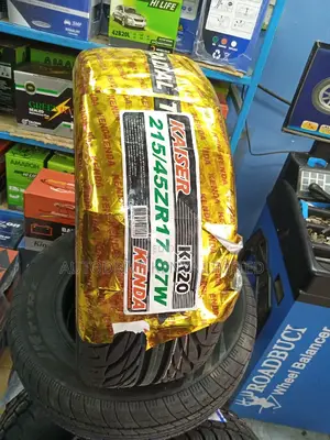215/45r17 Kenda Tyre