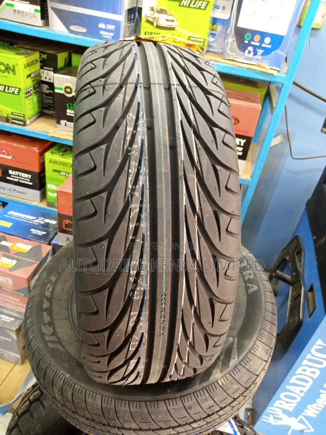 215/45r17 Kenda Tyre