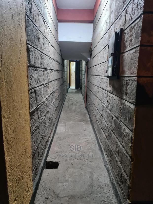 Comfy Four Bedroom Mansionette With Detached Sq - thumbnail 5