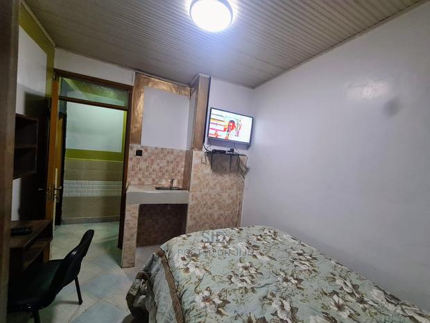 Comfy Four Bedroom Mansionette With Detached Sq - thumbnail 21