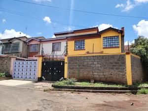 Comfy Four Bedroom Mansionette With Detached Sq - thumbnail 2