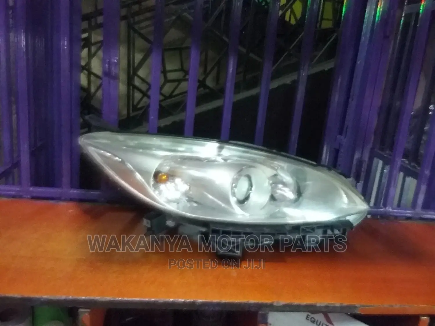 Mazda Premacy 2010/2013 Xenon Headlight, Ex Japan Parts