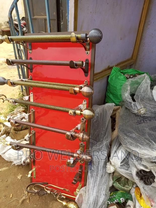 Local Curtain Rods - thumbnail 2