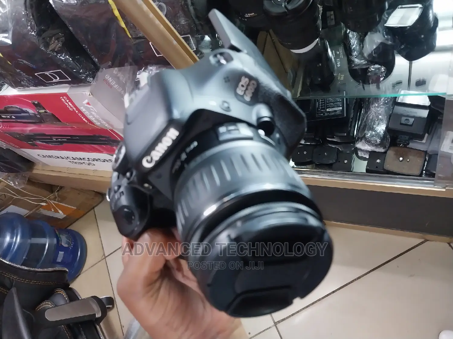 Exuk Canon Eos 600D With Lense Kit 18-55mm