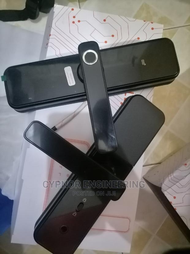 Biometric Smart Locks for Ultimate Protection - main view