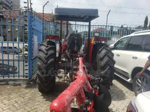 Massey Ferguson MF-375