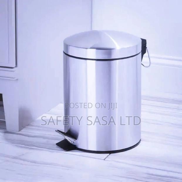 5L Waste Bin - Dustbin -Garbage Bin Foot Pedal Trash Bin - main view