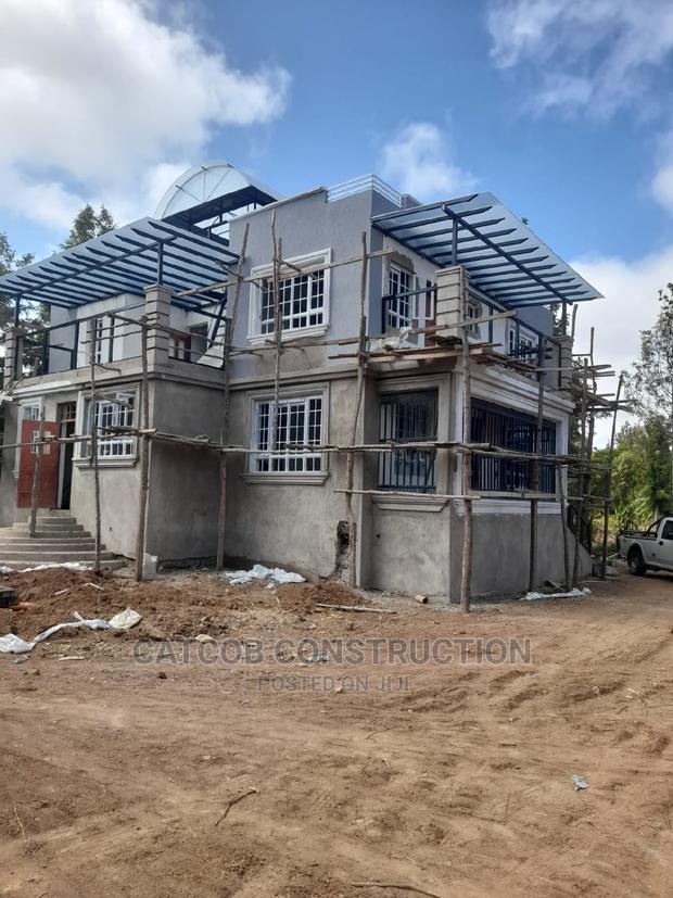 POLYCARBONATE SHEETS for Roofing, Carshades and Pergollas - main view