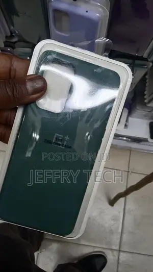 Luxury Silicone Case for Oneplus 9 - Green