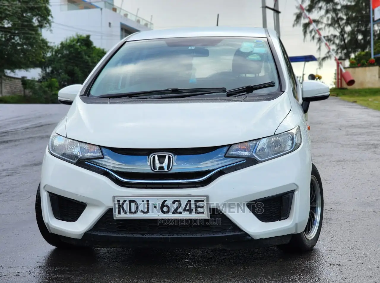 Honda Fit 2015 White