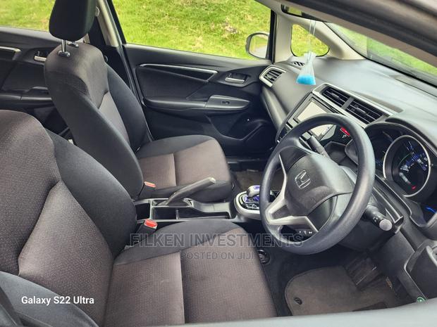 Honda Fit 2015 White - thumbnail 8