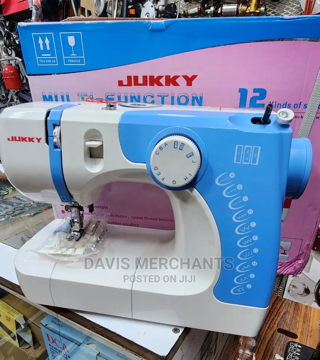 Jukky Tableless Sewing Machine With Motor and Clutch
