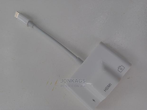 Apple Lighting to HDMI+USB+ Lighting Charging - thumbnail 2