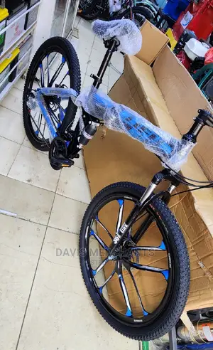 ALDUT SPORTS BIKE With Disc Brakes and Shocks