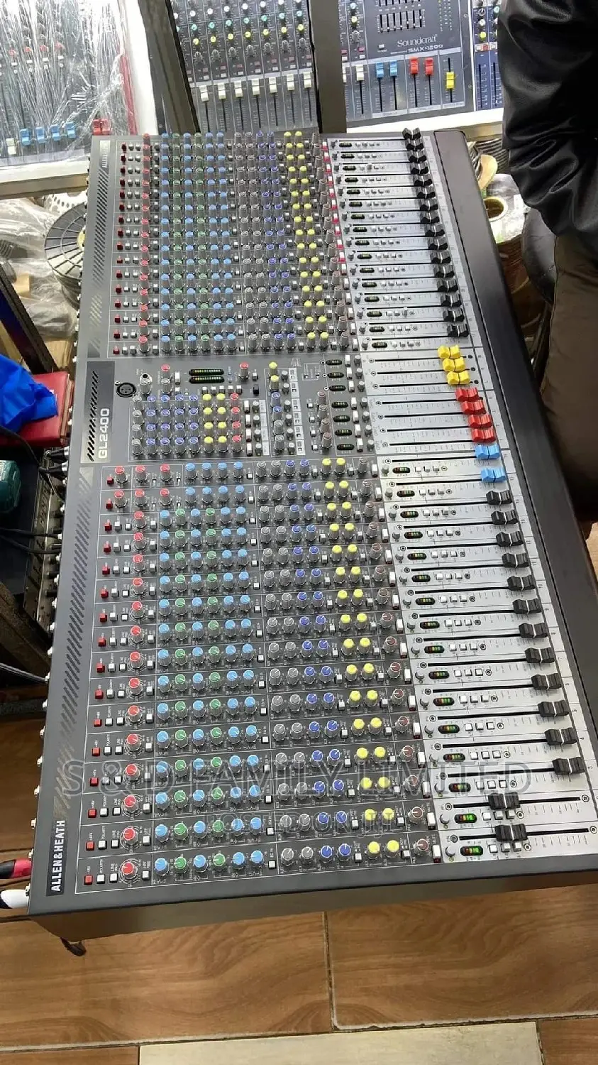 Allen Heath GL2400 Plain Mixer