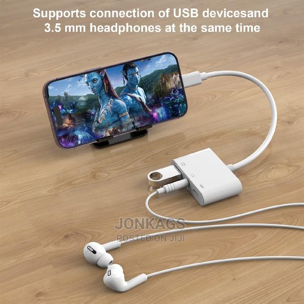 Apple Lighting to USB+ 3.5mm Audio Jack + Lighting Charging - thumbnail 10
