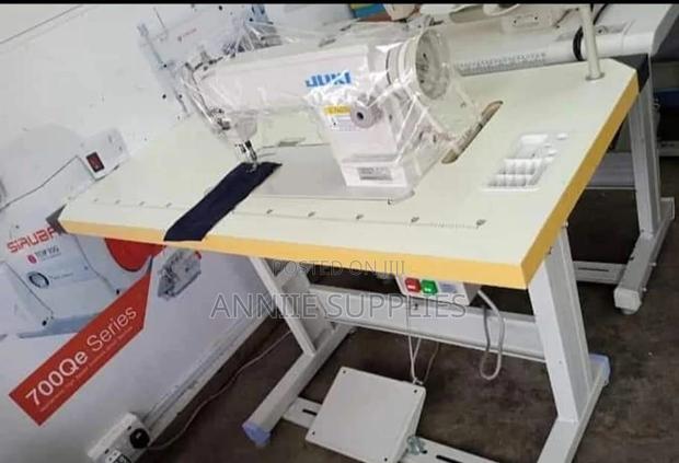 Sewing Machine - main view