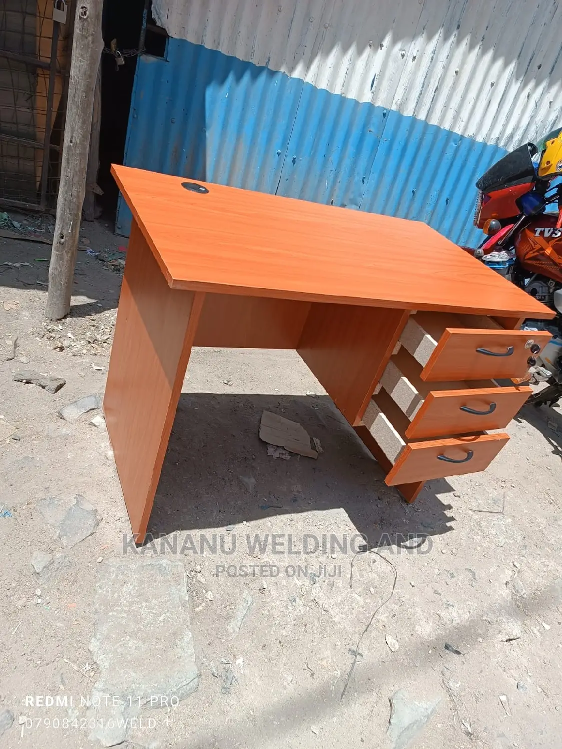Office Desk