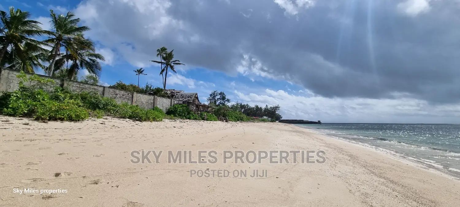 Kikambala,2.6 Acres Beach Plot on Sale