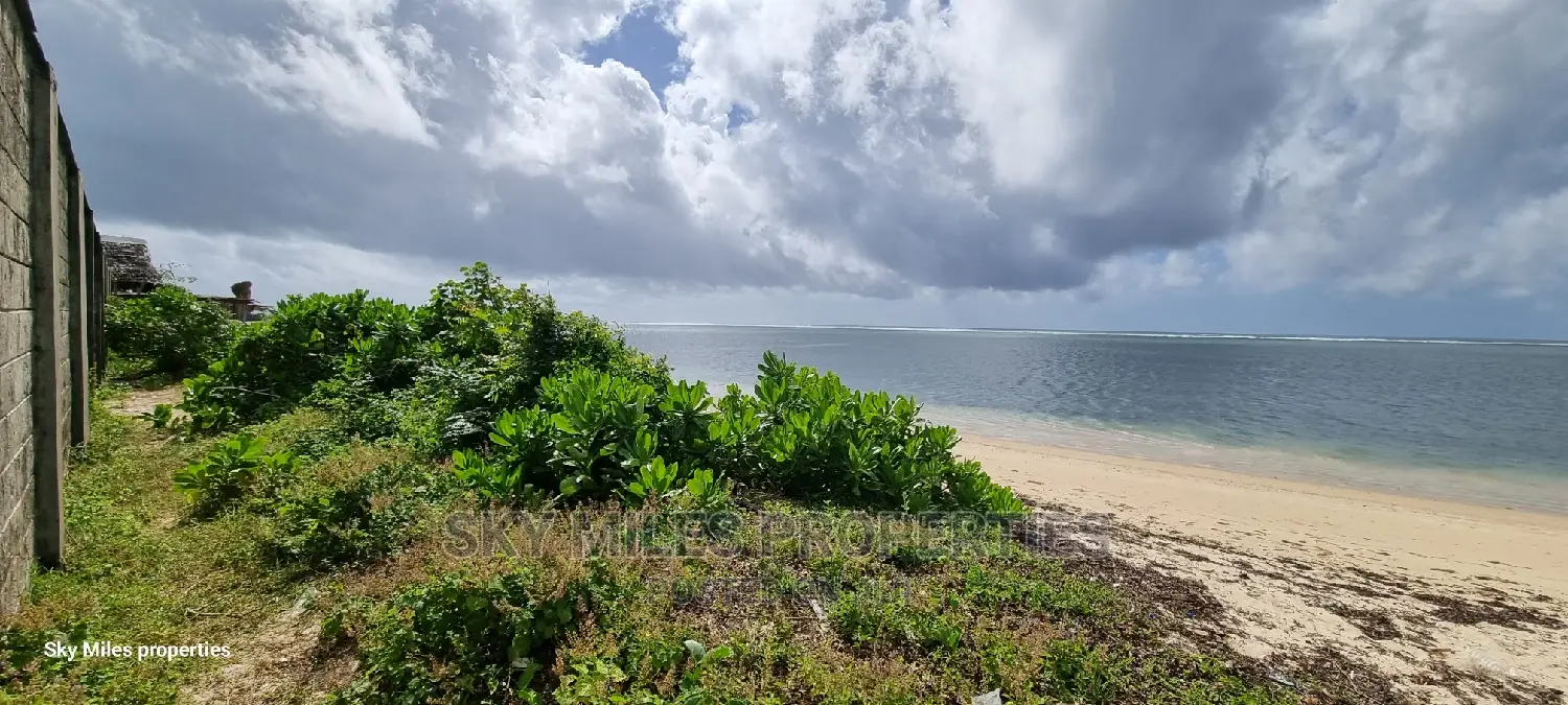 Kikambala,2.6 Acres Beach Plot on Sale