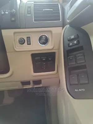 Toyota Land Cruiser Prado 2018 Black