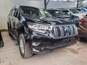 Toyota Land Cruiser Prado 2018 Black