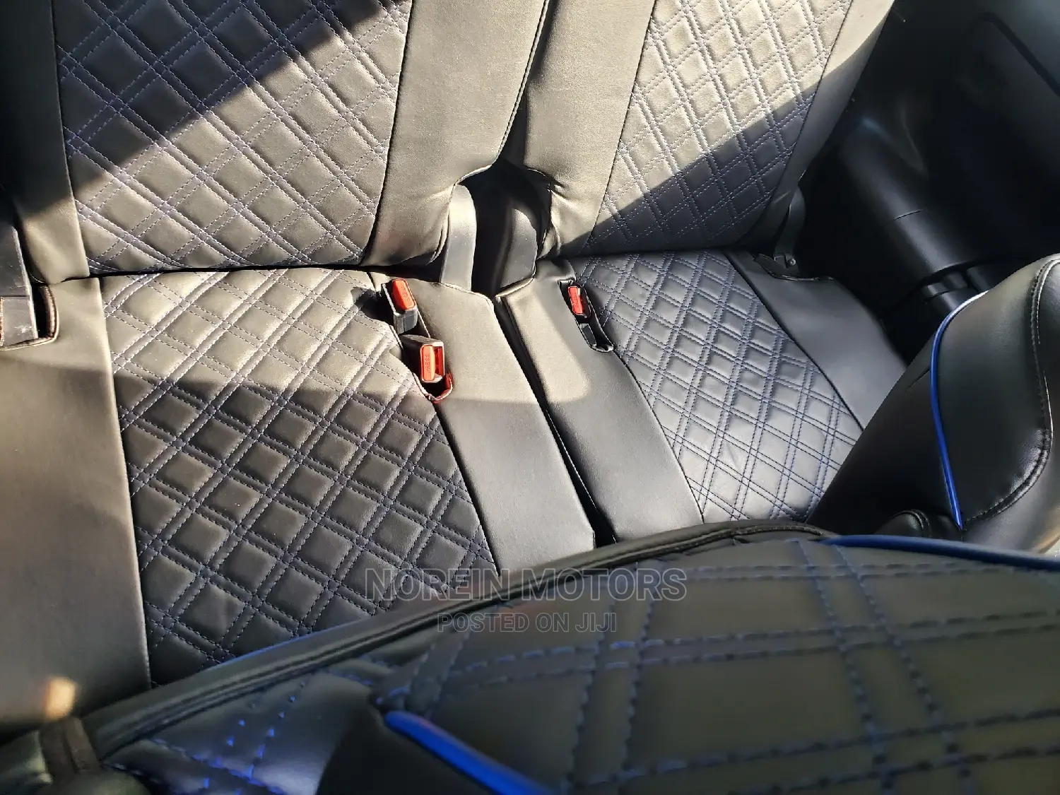 Toyota Voxy 2016 Blue