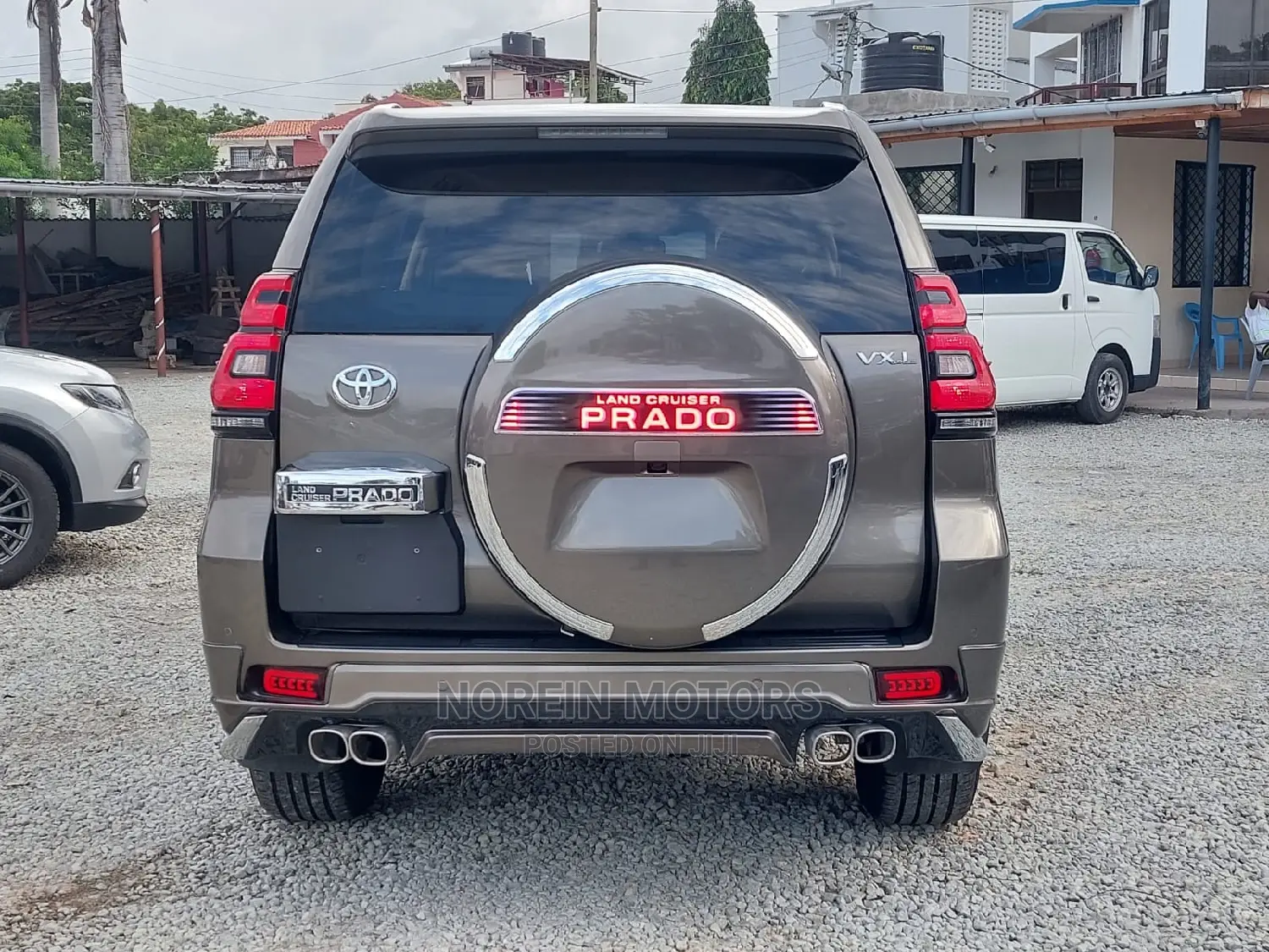 Toyota Land Cruiser Prado 2018 Gray