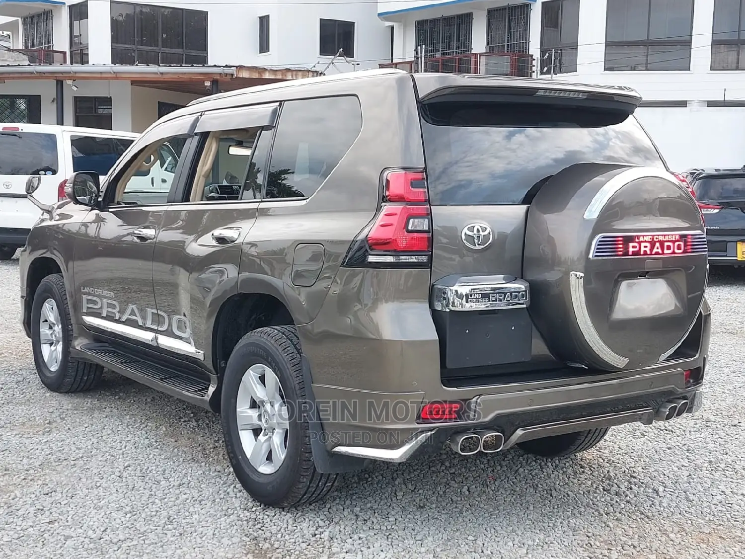 Toyota Land Cruiser Prado 2018 Gray
