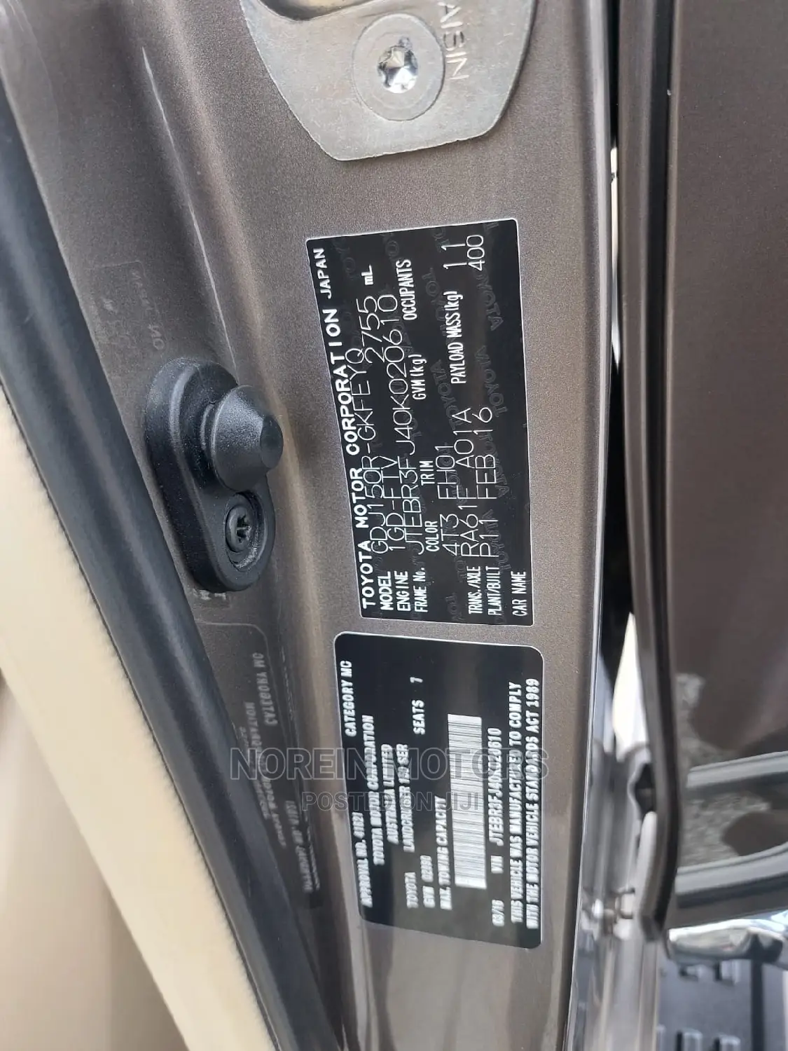 Toyota Land Cruiser Prado 2018 Gray
