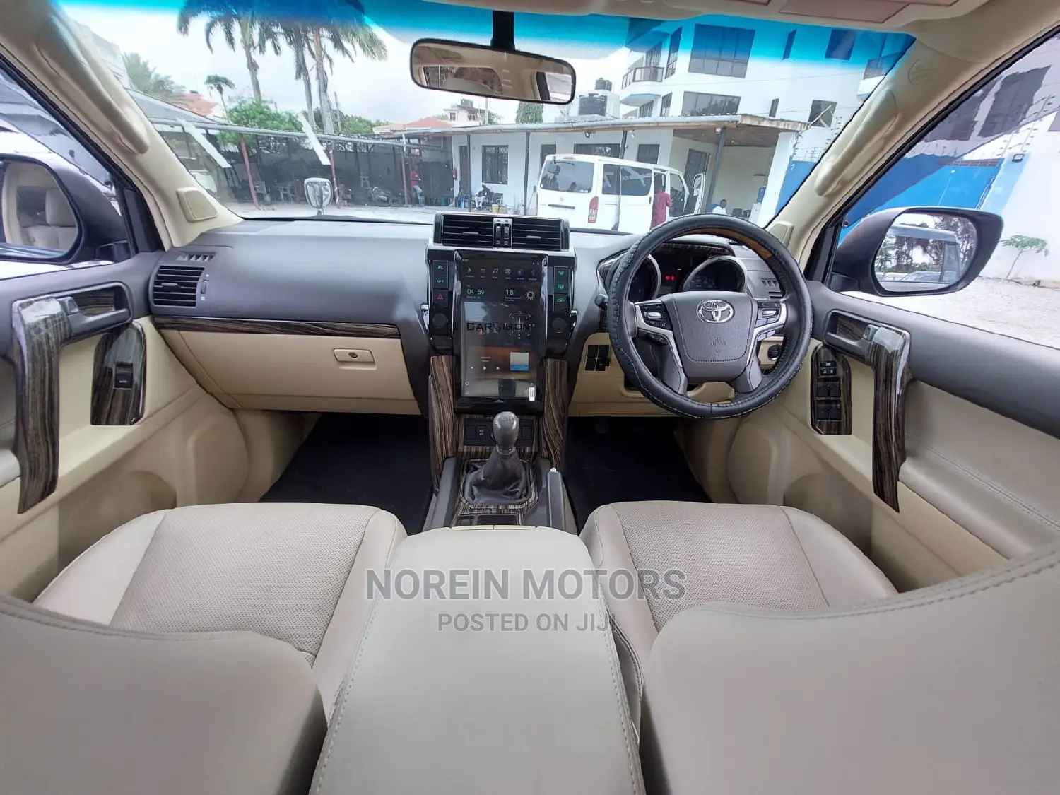 Toyota Land Cruiser Prado 2018 Gray