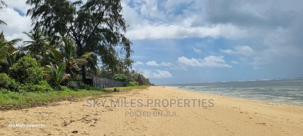 Kuruwitu,3.5 Acres Beach Property on Sale - thumbnail 2