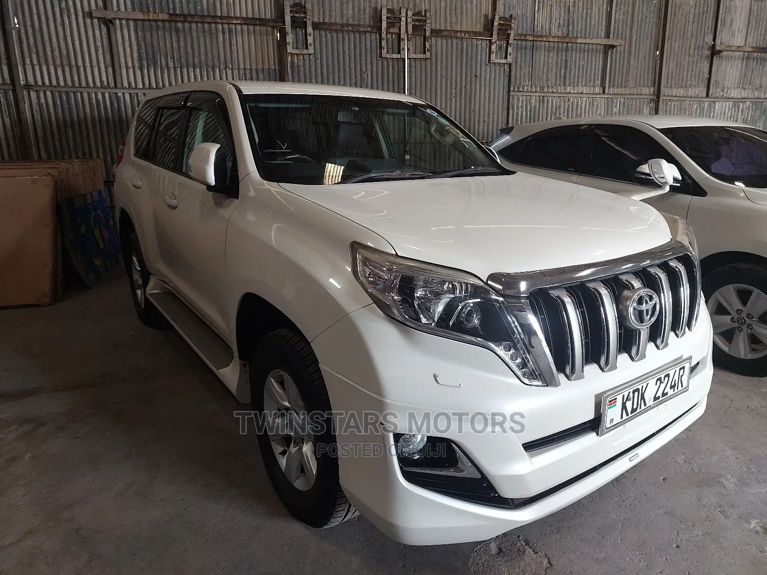 Toyota Land Cruiser Prado 2.7 VVT-i 2015 White