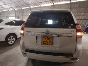 Toyota Land Cruiser Prado 2.7 VVT-i 2015 White