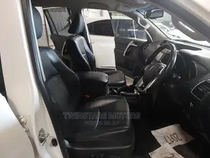 Toyota Land Cruiser Prado 2.7 VVT-i 2015 White