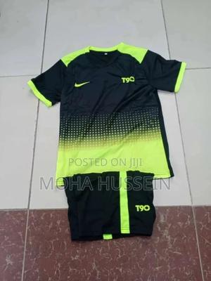 Football Kits for Teams - thumbnail 2