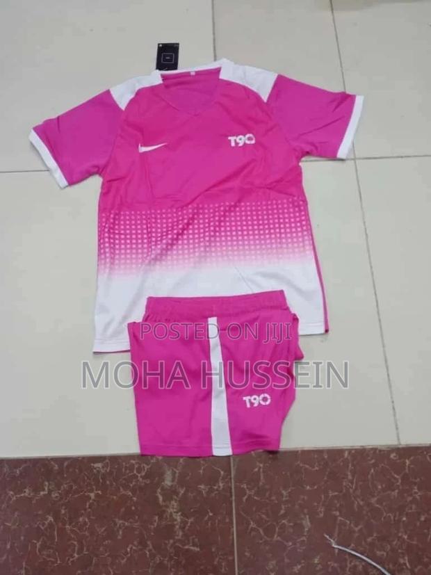 Football Kits for Teams - thumbnail 3