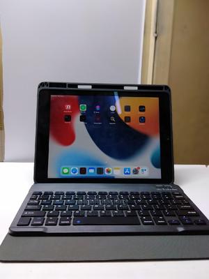 Apple iPad Air 2 64 GB Gray - thumbnail 2