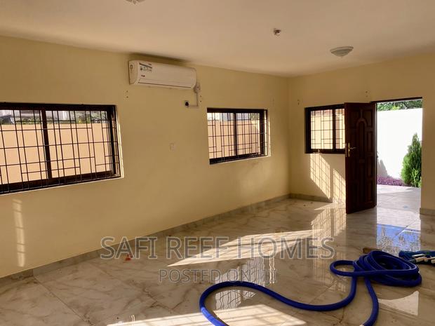 3bdrm Maisonette in Nyali for rent - thumbnail 5