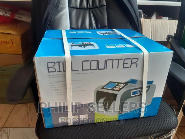8850d2 Uv/Mg Model Leads in Bill Counting Technology - thumbnail 2