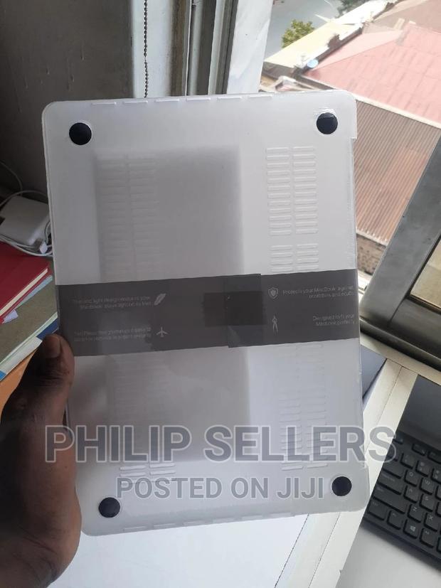 This Form-Fitting Macbook Case - thumbnail 2