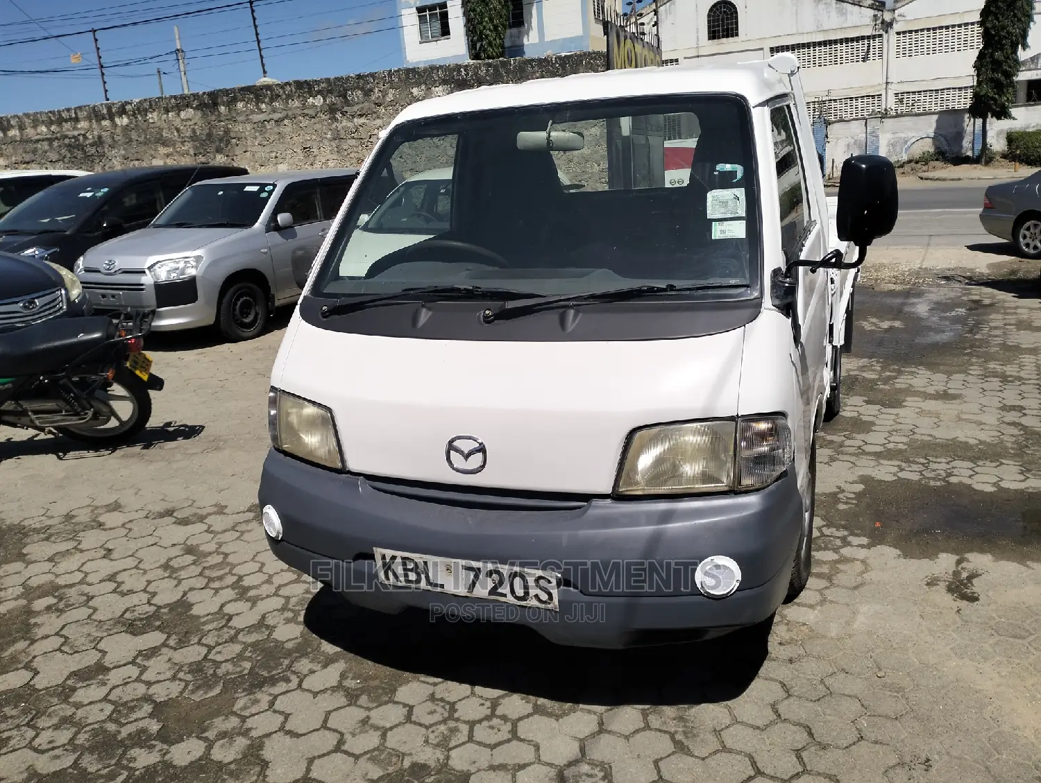 Bongo Vannete Manual Diesel Pickup